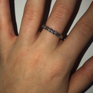 Pandora ring